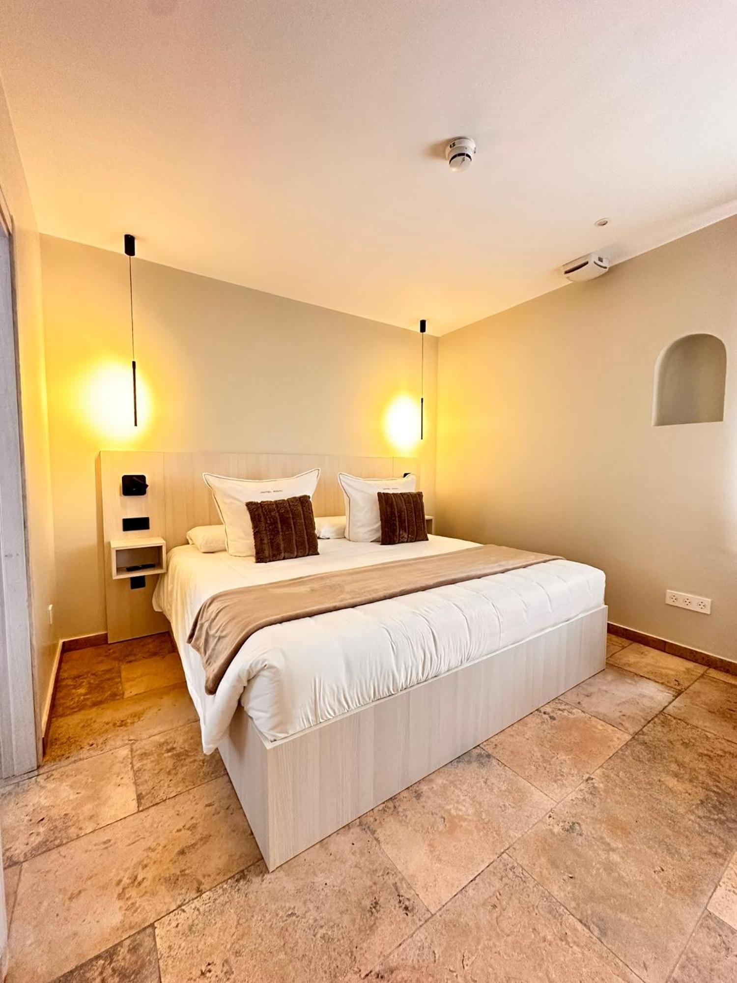 Boutique Hotel Comtal Empuries Ρόζες Εξωτερικό φωτογραφία